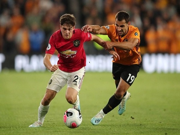 'Dấu hỏi' cho Pogba; Thất vọng 'số 10'